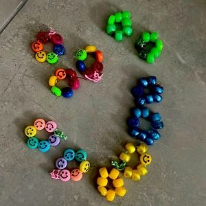 Smiley face and bead rings perfect for party favors or kid gifts